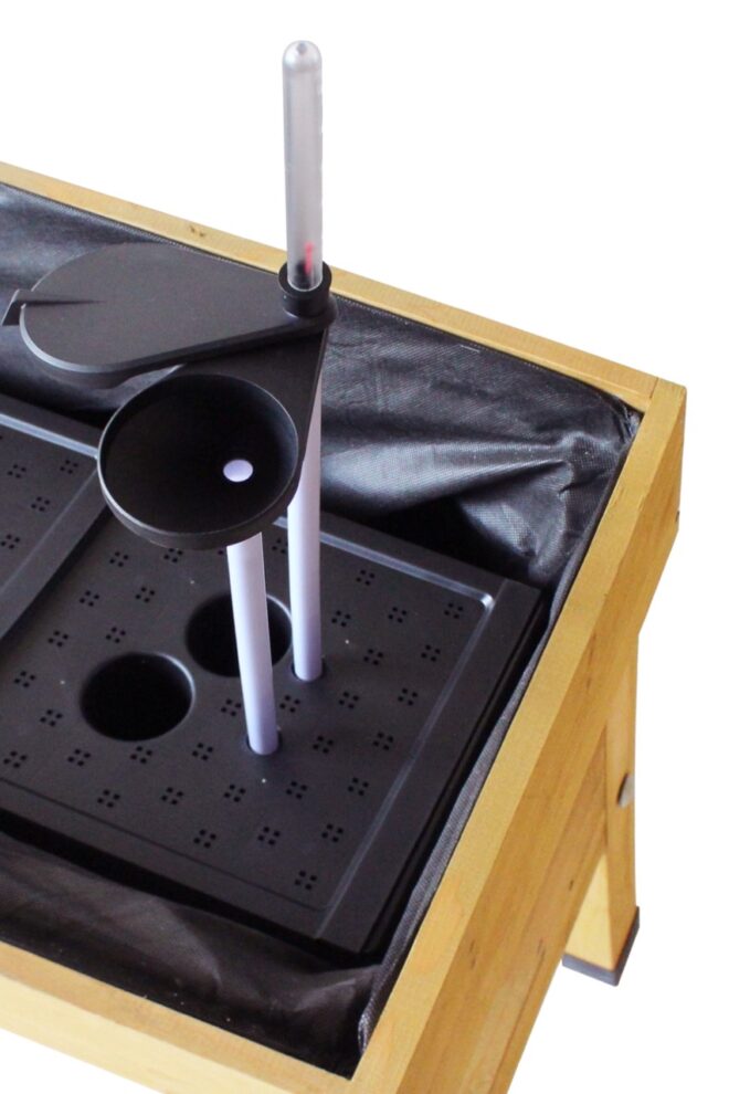 Wallhugger Self Watering Kit 1m - Image 6