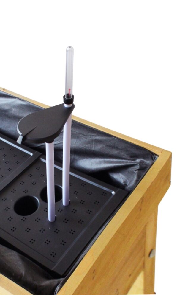 Wallhugger Self Watering Kit 1m - Image 5